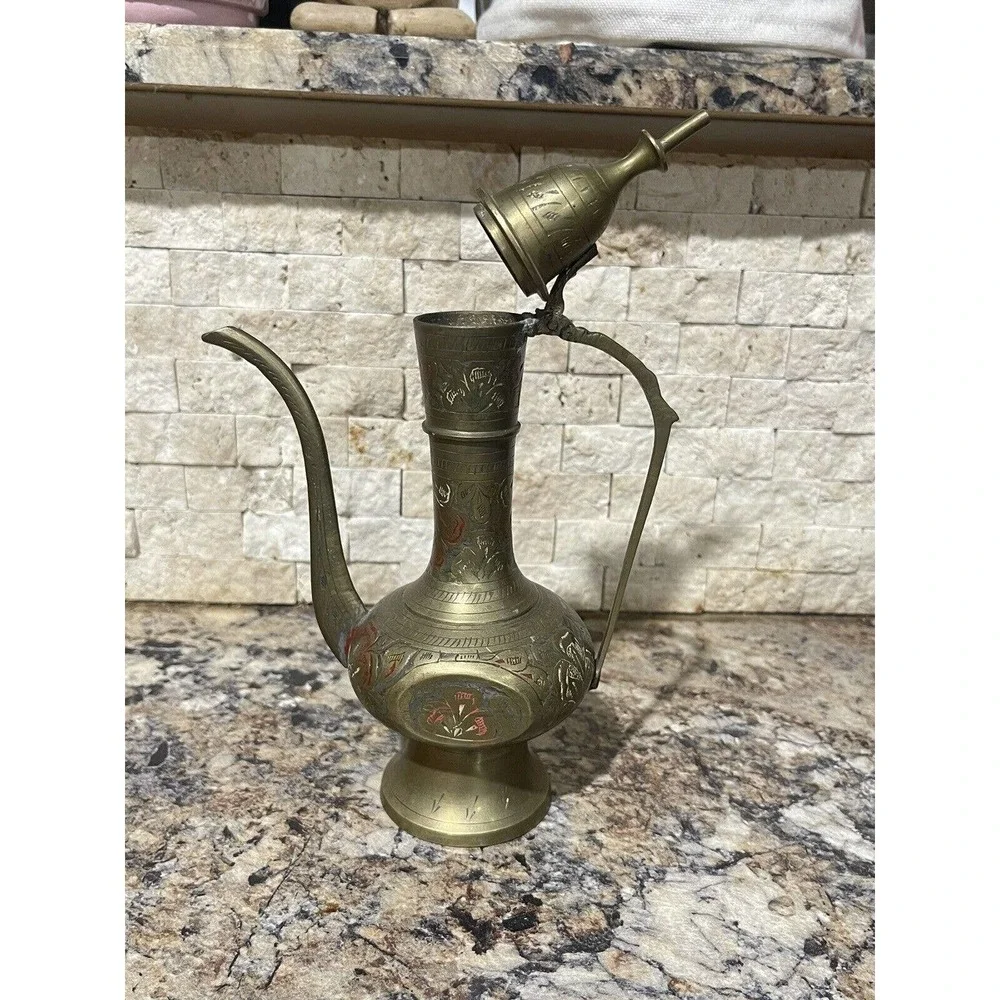 Vintage Brass Teapot Genie Lamp Pitcher Made in India Ornate Etched‎ 9